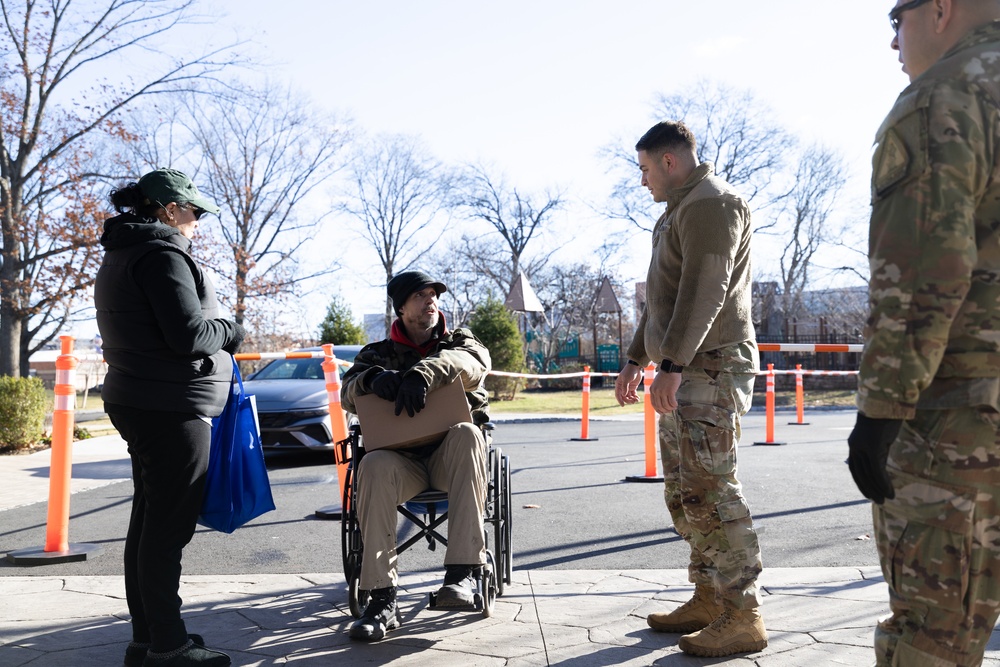 National Guard Recruiters Save Essex County Food Drive