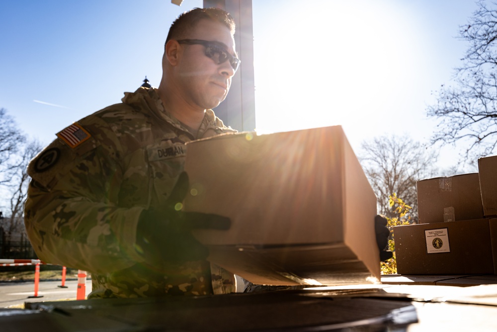 National Guard Recruiters Save Essex County Food Drive