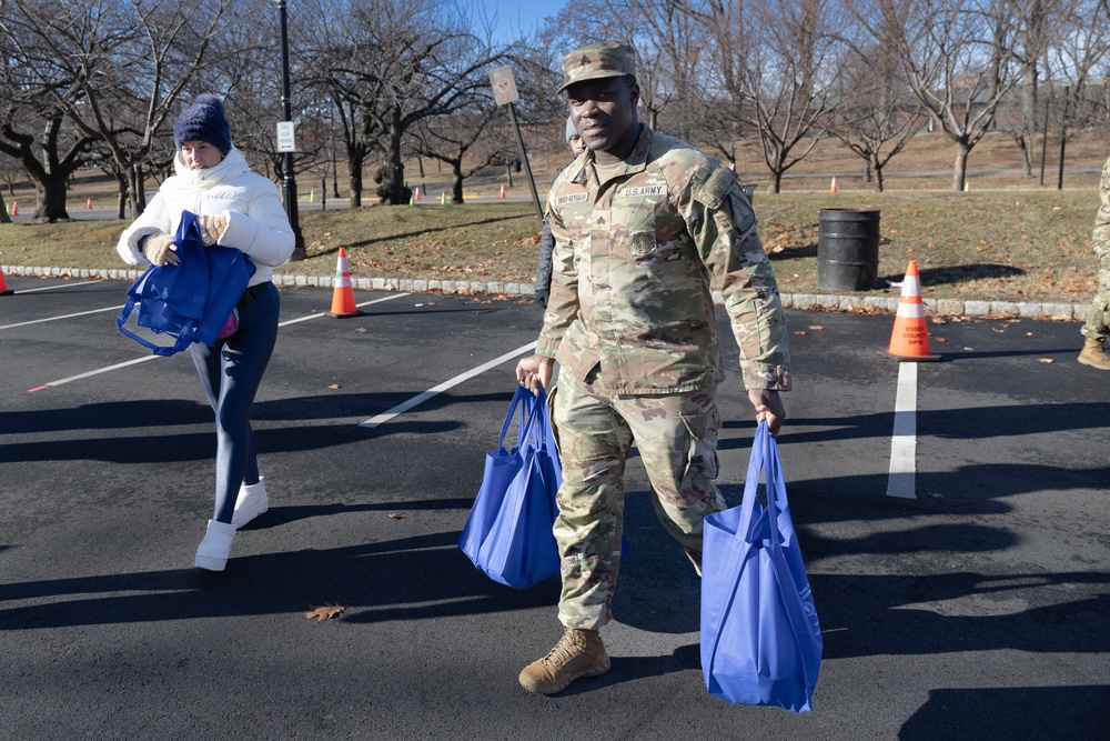 National Guard Recruiters Save Essex County Food Drive