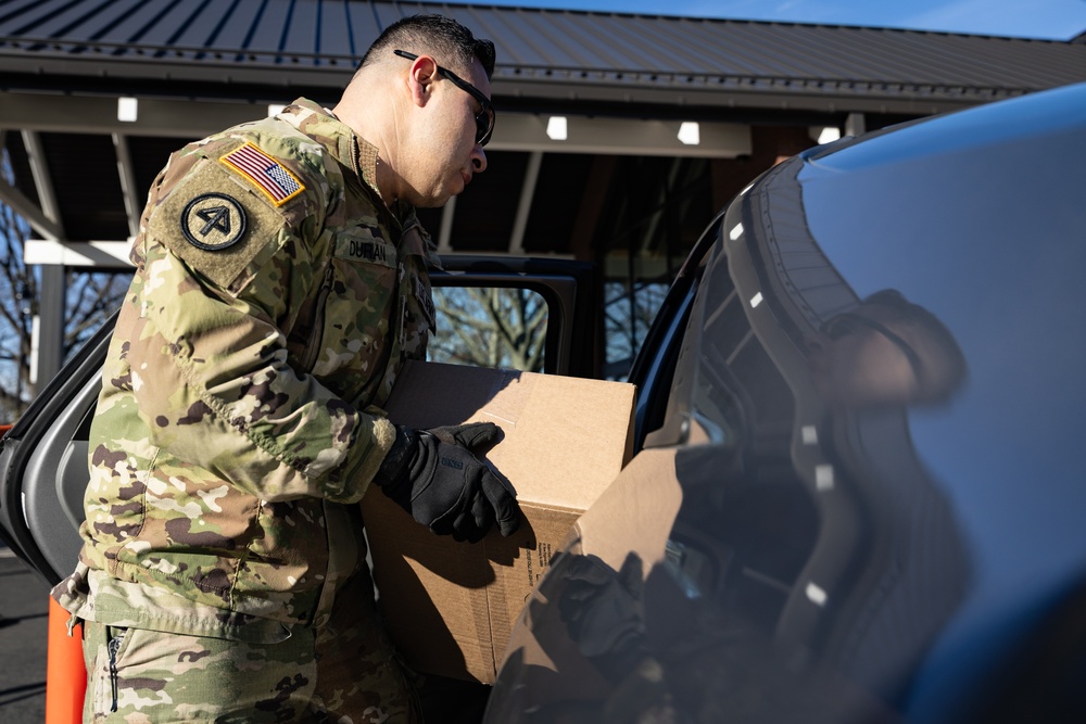 National Guard Recruiters Save Essex County Food Drive