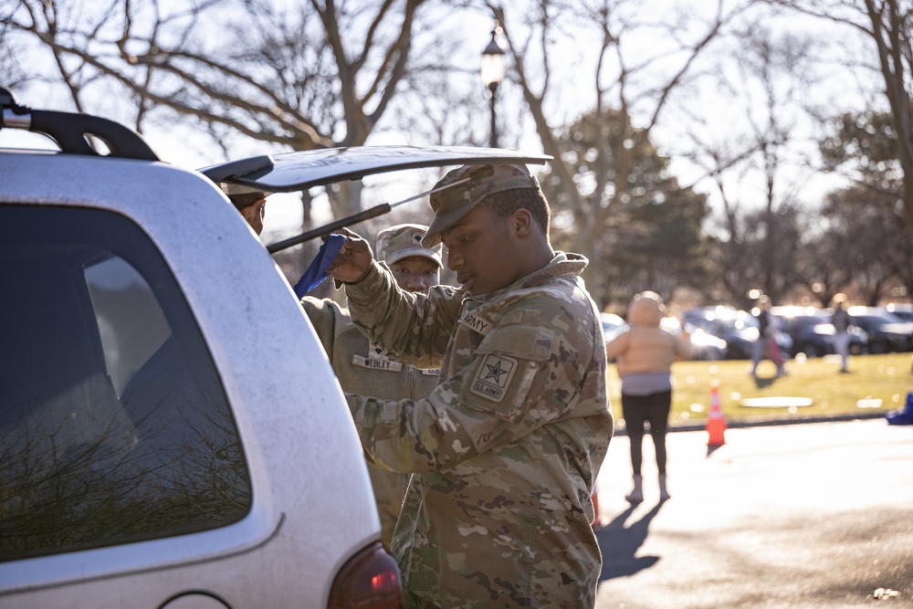 National Guard Recruiters Save Essex County Food Drive