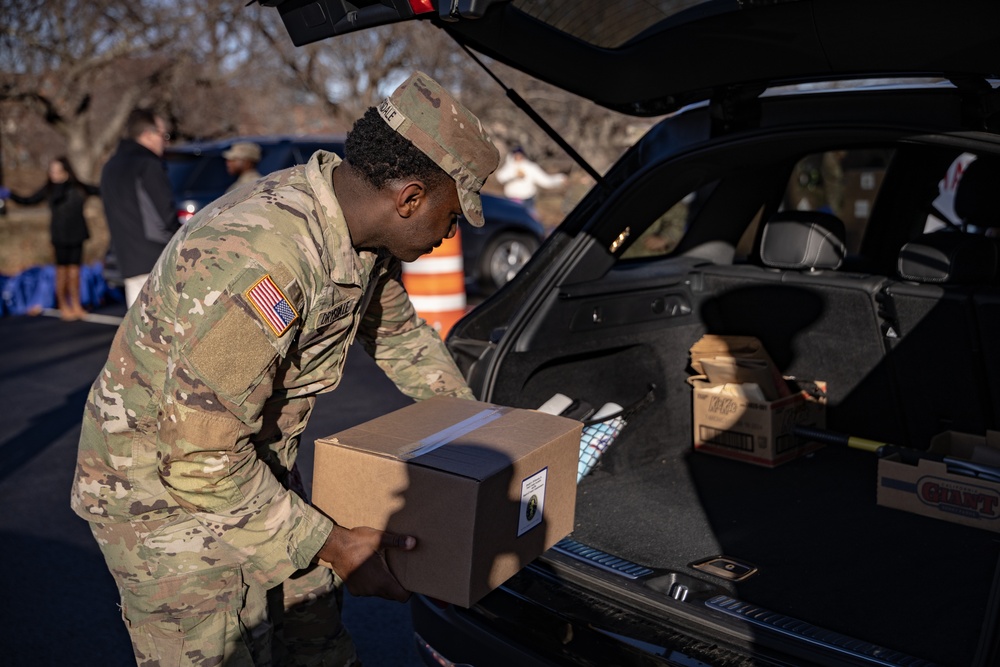 National Guard Recruiters Save Essex County Food Drive