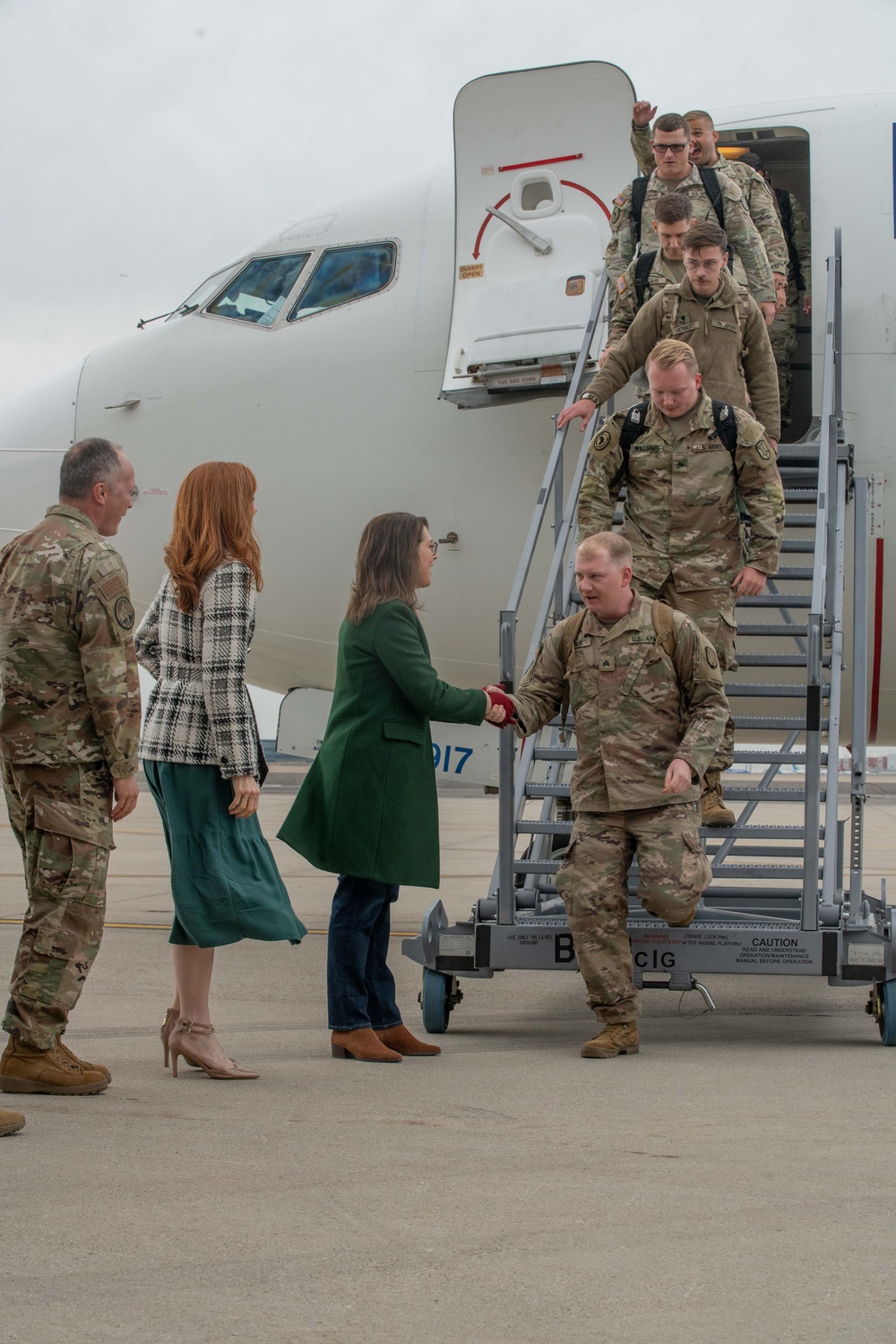 204th Maneuver Enhancement Brigade Returns Christmas Eve from deployment to the Horn of Africa