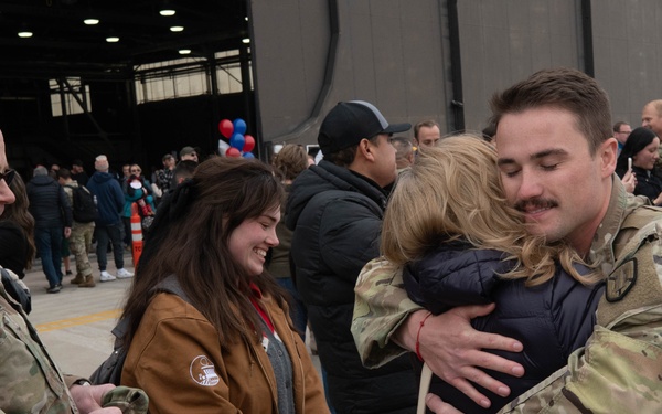 204th Maneuver Enhancement Brigade Returns Christmas Eve from deployment to the Horn of Africa