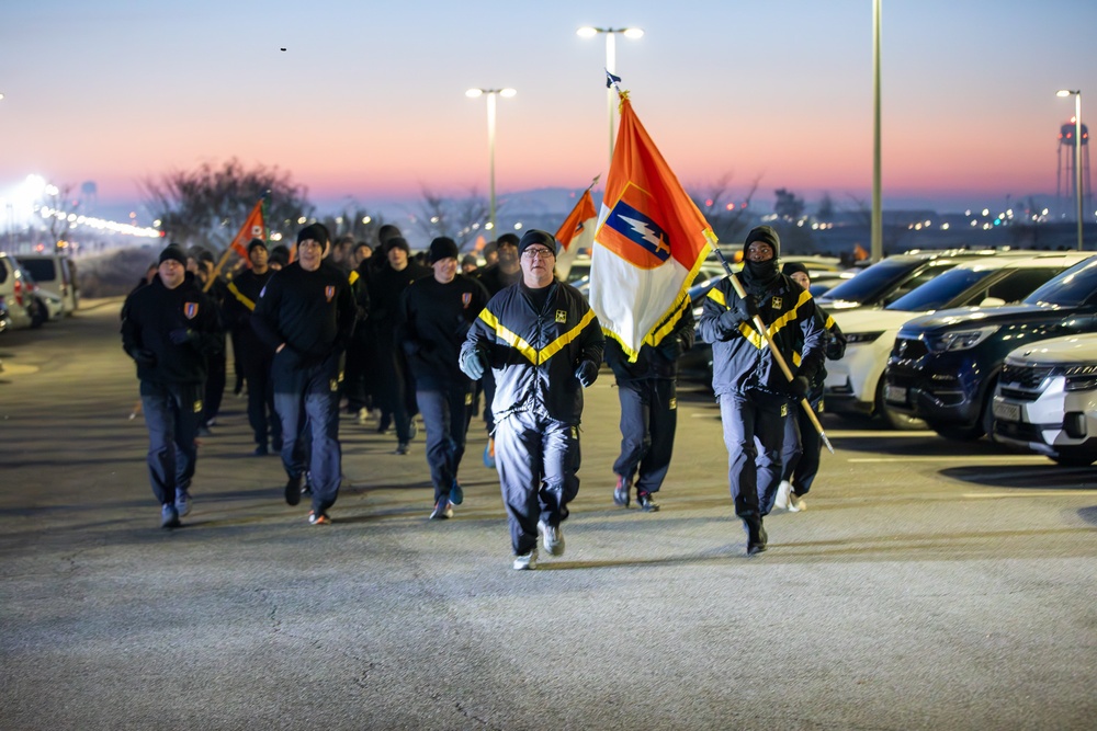 1st Signal Brigade run