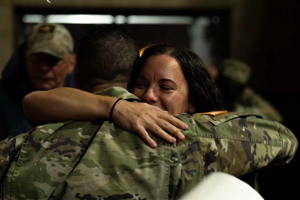 508th Military Police Company Returns home from deployment to southwest