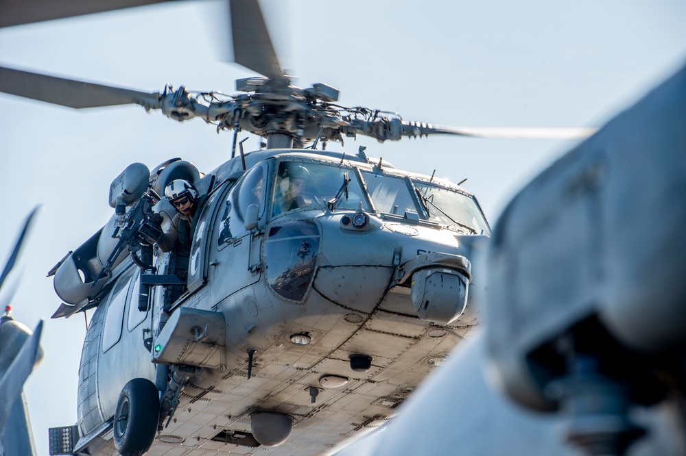 USS Carl Vinson (CVN 70) Conducts Routine Flight Operations in the South China Sea