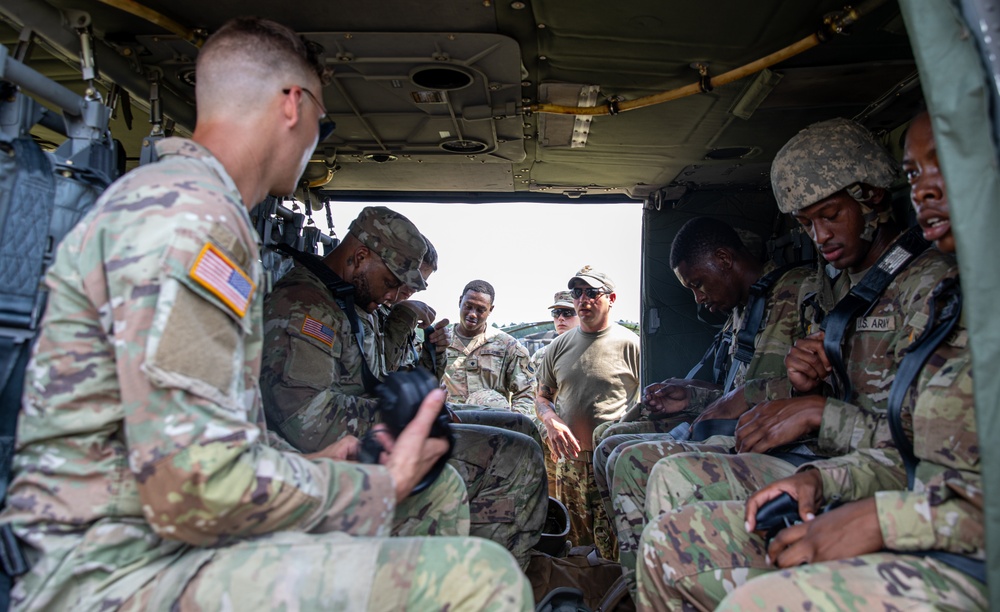 1-131st Aviation Regiment Conducts Annual Training