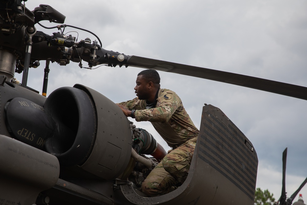 1-131st Aviation Regiment Conducts Annual Training