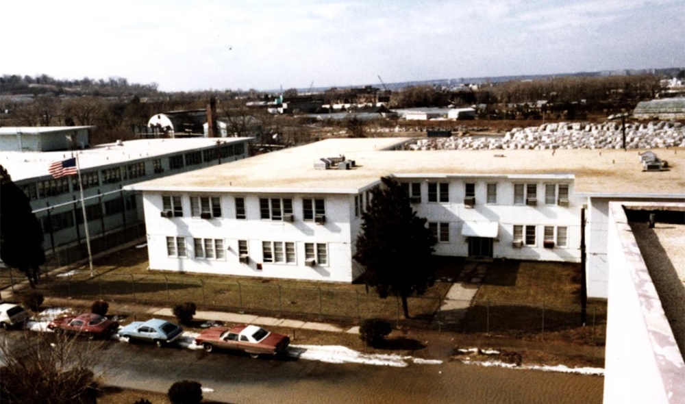 DOD Activates Defense Intelligence School (1 JAN 1963)