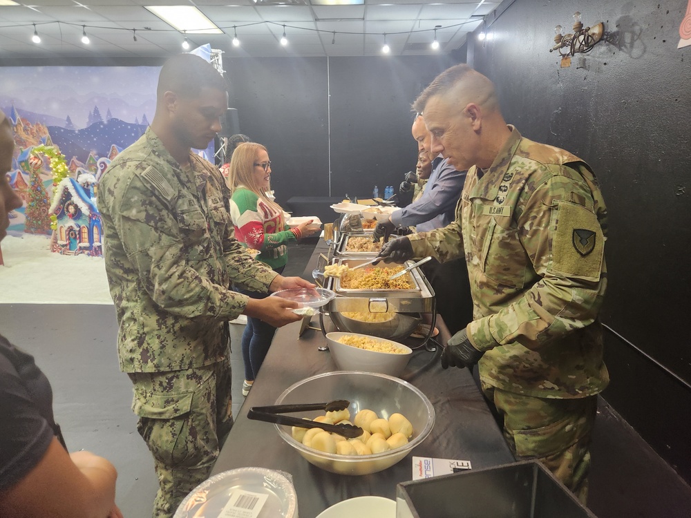 Fort Buchanan’s Service Members enjoy a Christmas Lunch thanks to the Gary Sinise Foundation