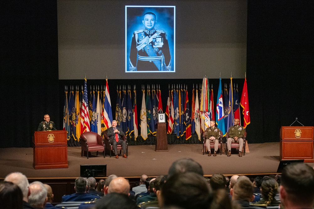 Command and General Staff College inducts Thai military leader to International Hall of Fame