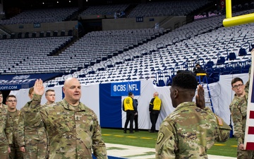 Hoosier Guardsmen support Salute to Service at Indianapolis Colts game