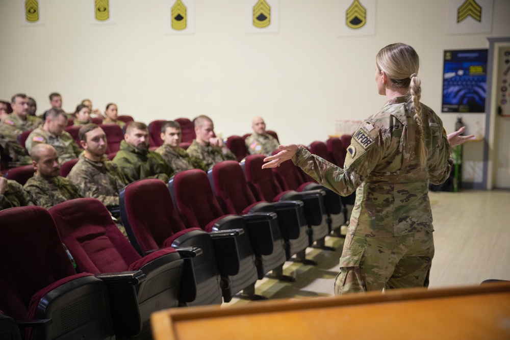 KFOR RC-E soldiers complete Unit Public Affairs Representative training