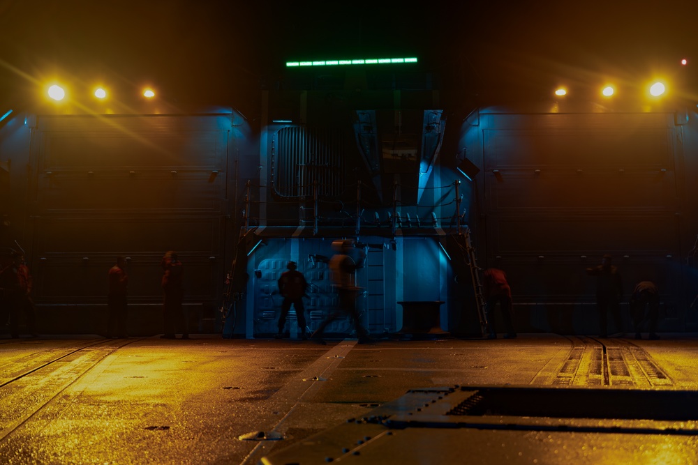 Night Flight Quarters Aboard the USS Oscar Austin (DDG 79)
