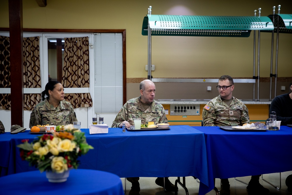 KFOR Chief of Staff meets with Soldiers from his home state at Camp Bondsteel