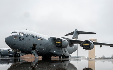 Snow time C-17