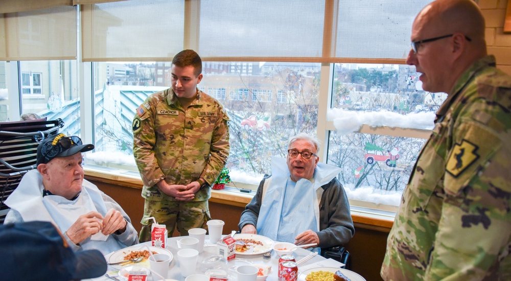 Holiday veterans center visit