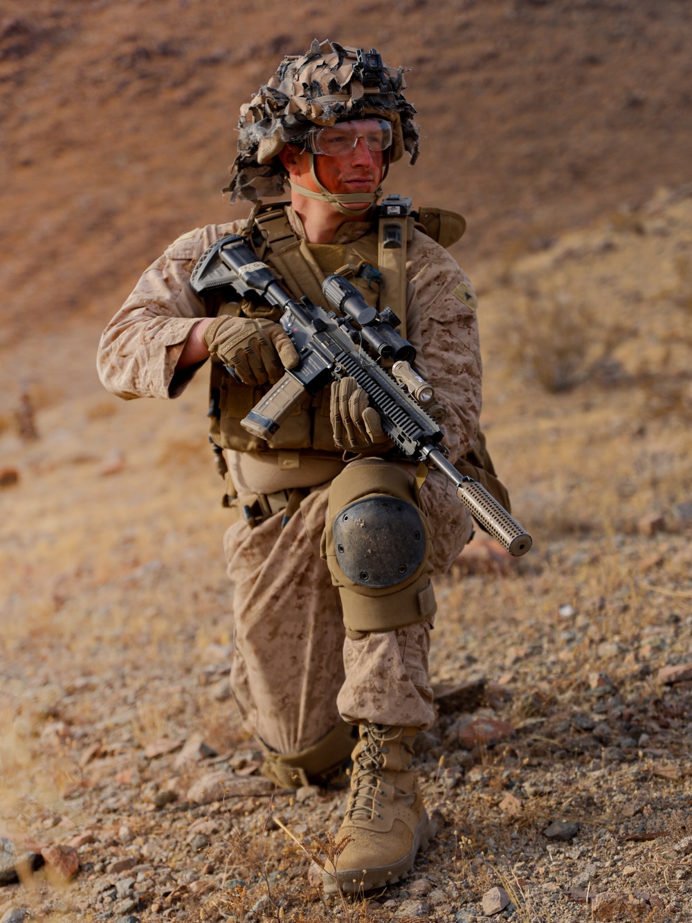 U.S. Marines with Fox Company, 2nd Battalion, 23rd Marine Regiment, conduct a company supported urban attack during training for upcoming deployment 