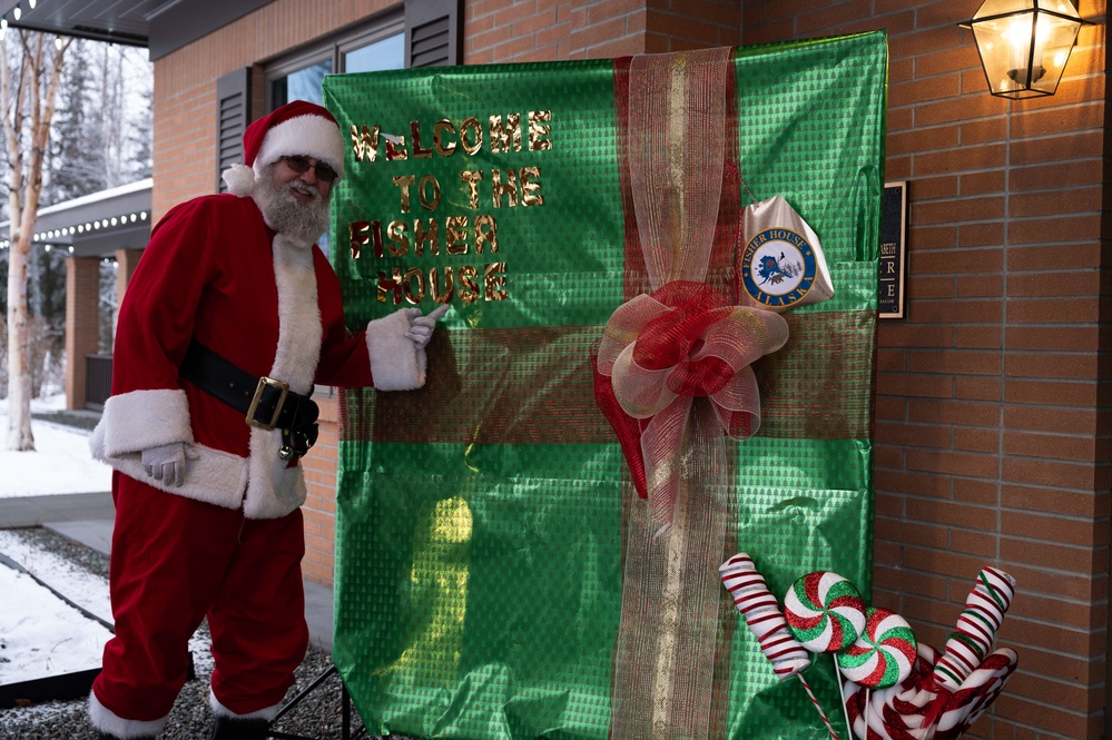 Holiday open house at the Alaska Fisher House