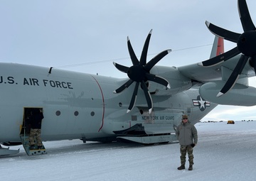 Oregon Air National Guardsman Completes Commander Tour in Antarctica
