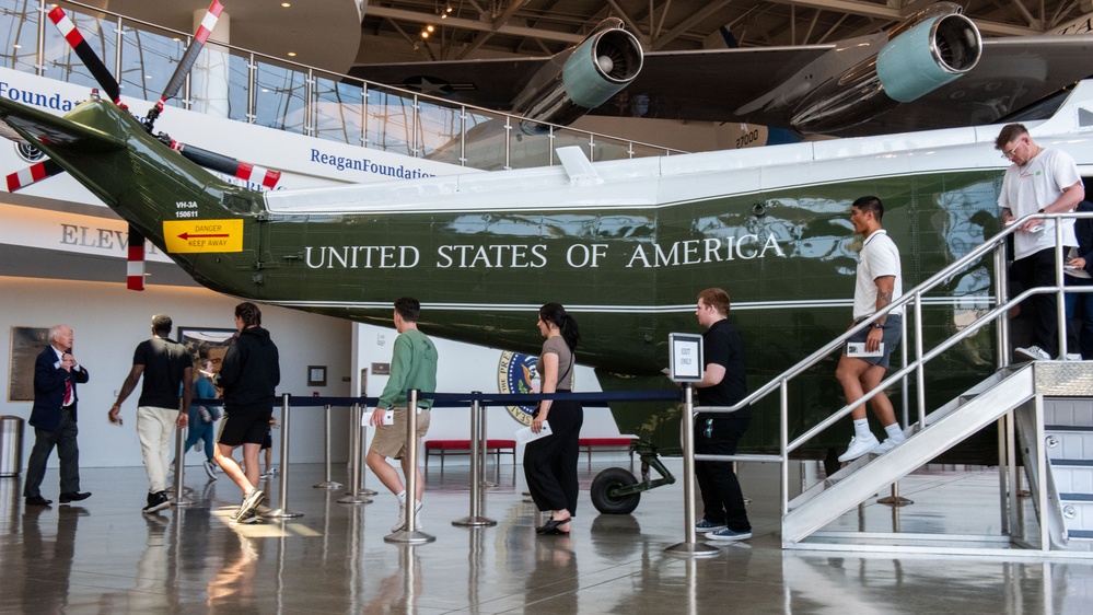 USS Ronald Reagan (CVN 76) Sailors visit the Ronald Reagan Presidential Library