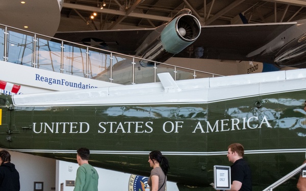 USS Ronald Reagan (CVN 76) Sailors visit the Ronald Reagan Presidential Library