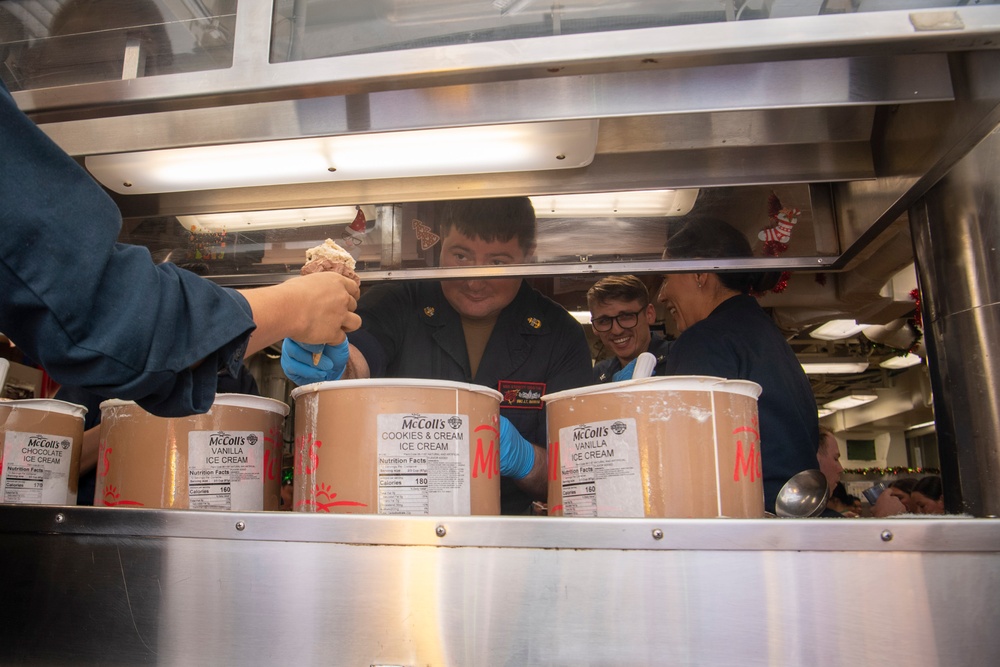 USS Sterett conducts routine operations as part of the Carl Vinson Carrier Strike Group