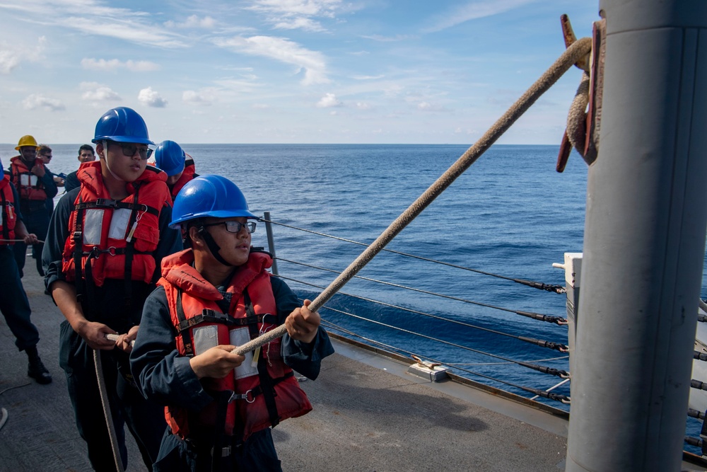 USS Sterett conducts routine operations as part of the Carl Vinson Carrier Strike Group