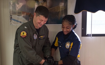 Christmas Meal and Family Visit aboard USS John C. Stennis (CVN 74)