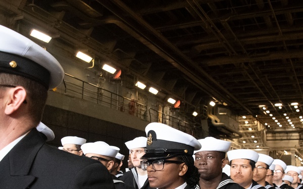 USS New Orleans (LPD 18) Conducts Change of Command Ceremony