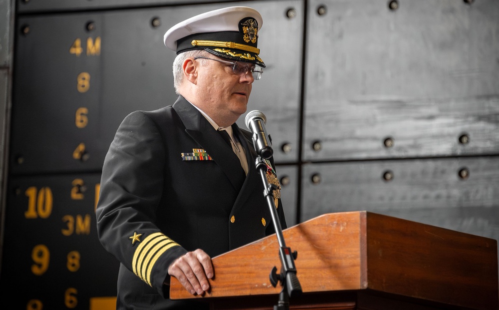 USS New Orleans (LPD 18) Conducts Change of Command Ceremony