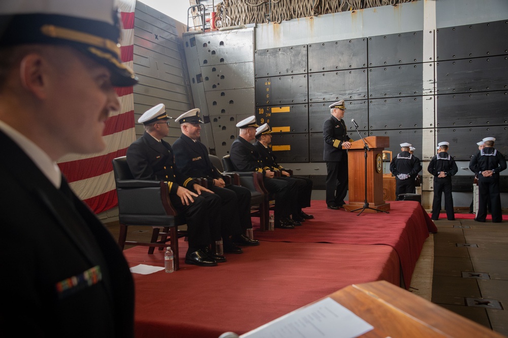 USS New Orleans (LPD 18) Conducts Change of Command Ceremony