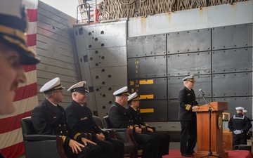 USS New Orleans (LPD 18) Conducts Change of Command Ceremony