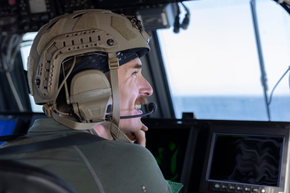 Sailors Pilot LCAC