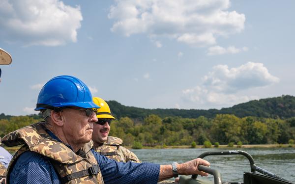 Vietnam-era combat engineers reunite at Fort Leonard Wood