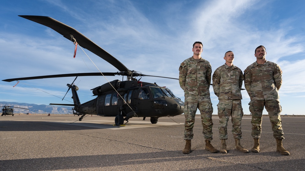 Holloman Airmen excel in Army Air Assault School