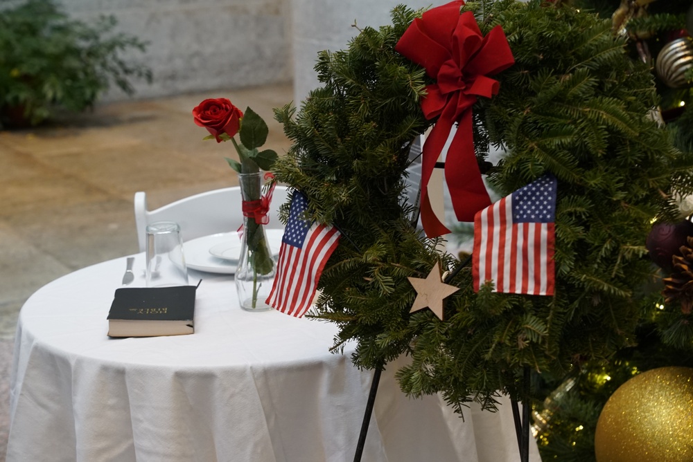 OHNG members support 2024 Wreaths Across America ceremony at Statehouse