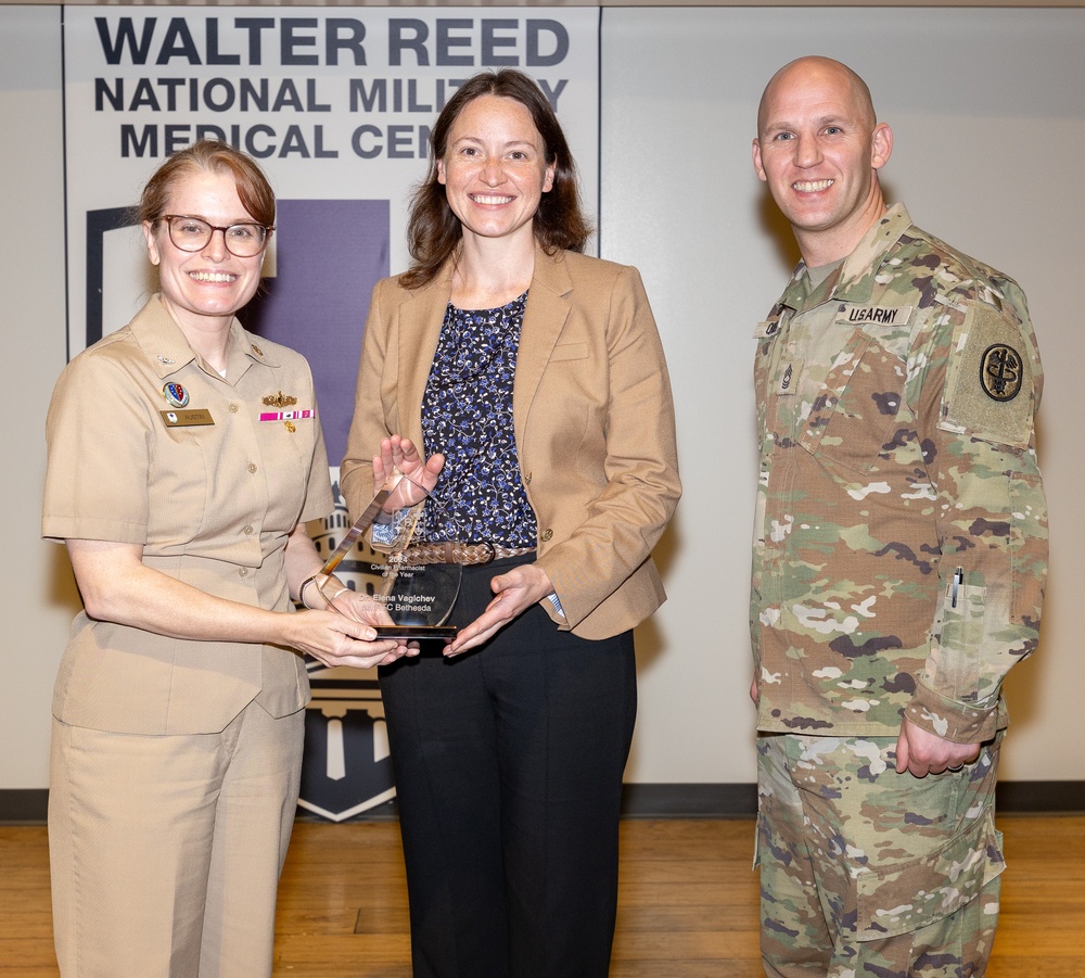 Navy, Army recognize Walter Reed pharmacists