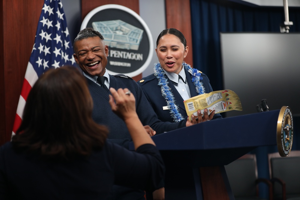 Maj. Melissa L. Heintz, 113th Wing, DCANG Public Affairs Chief promotion ceremony