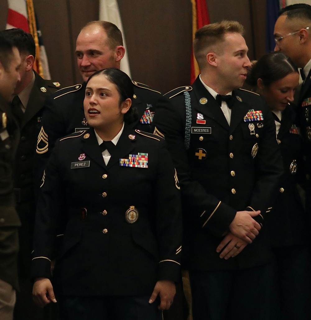 Illinois Army National Guard Recruiting and Retention Battalion Celebrates 2024 Accomplishments