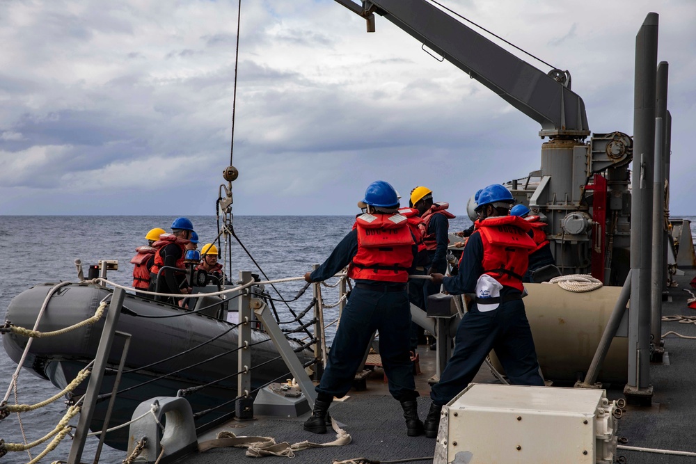 USS Higgins Conducts Training Drills