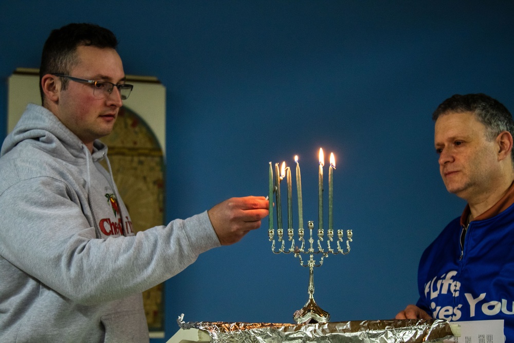 56th SBCT celebrates Hanukkah with cookies and latkes