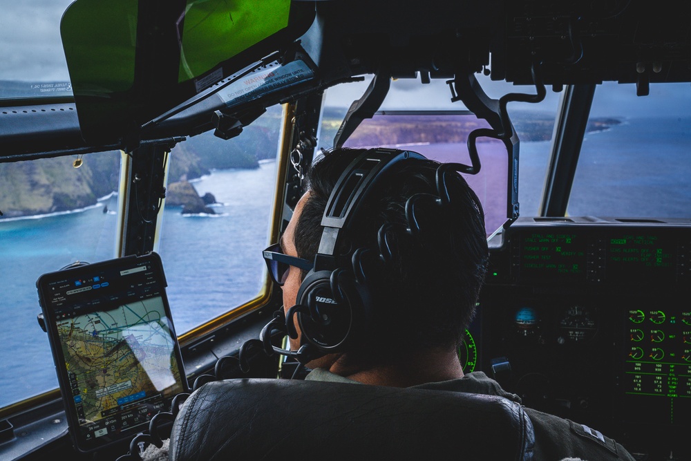 Coast Guard Air Station Barbers Point conducts training