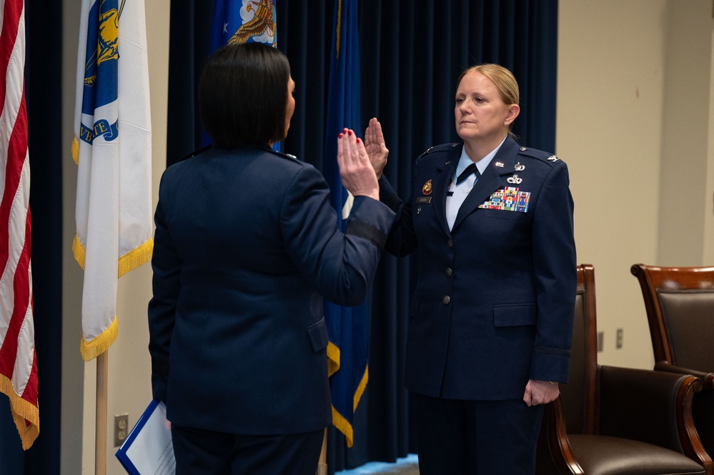 102nd Intelligence Wing promotes Bethann Crouch to Colonel