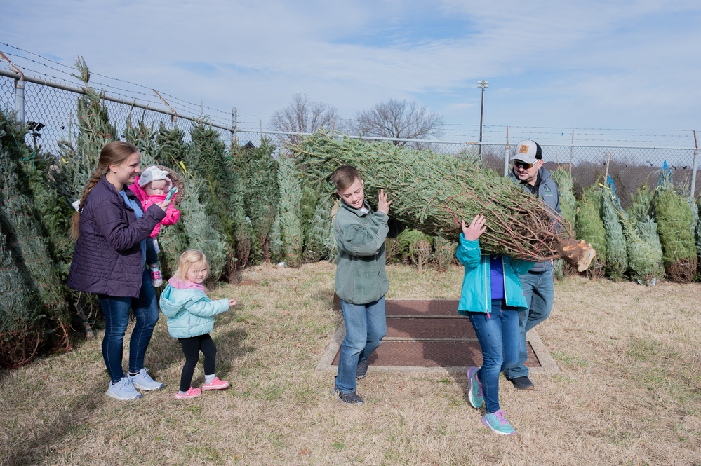 Fort Leonard Wood Trees for Troops 2024