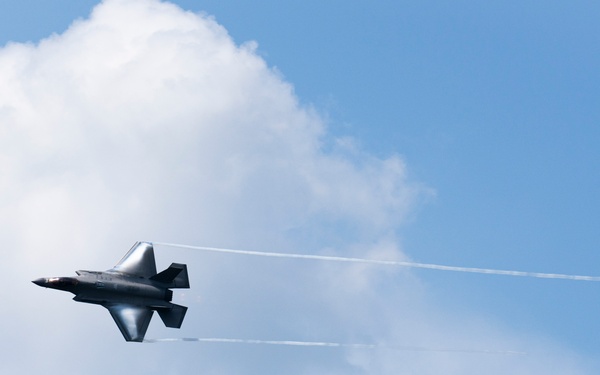 F-35 Demo Team performs at Westmoreland County Air Show