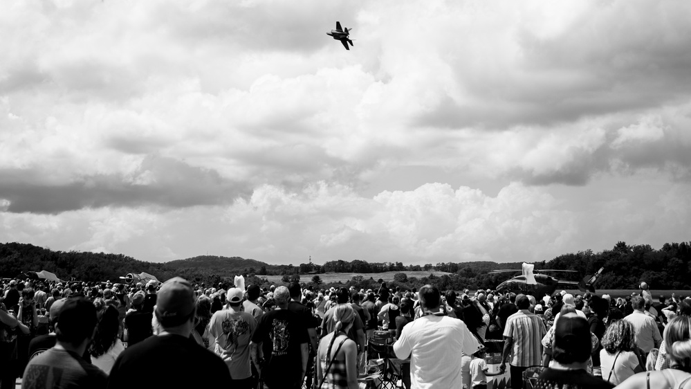 F-35 Demo Team performs at Westmoreland County Air Show