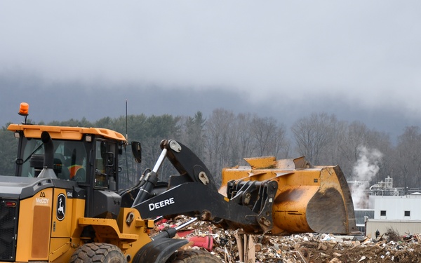 USACE collects debris in North Carolina