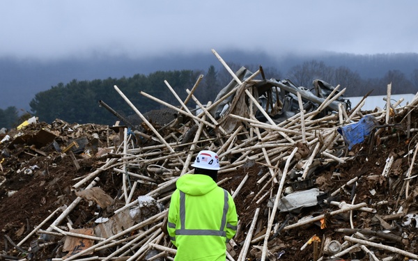 USACE collects debris in North Carolina